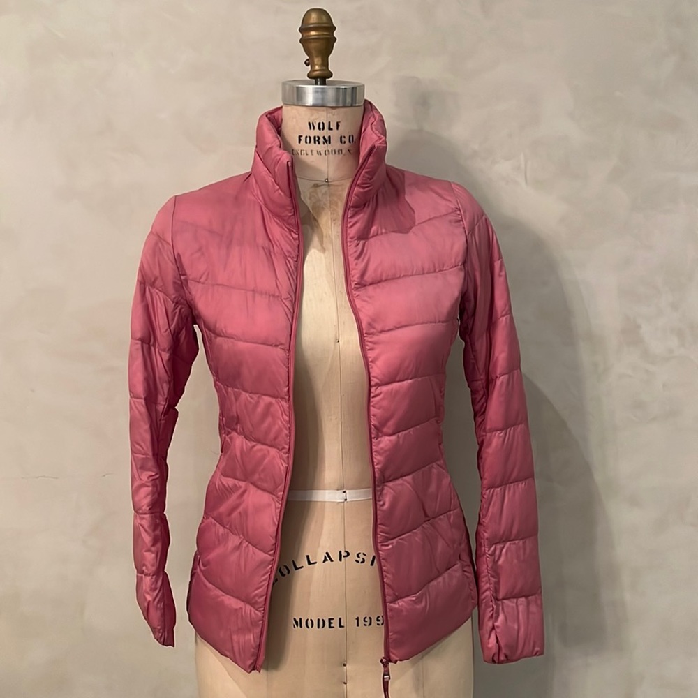 Ladies Beautiful Rose Color Uniqlo Ultra Light Down Jacket